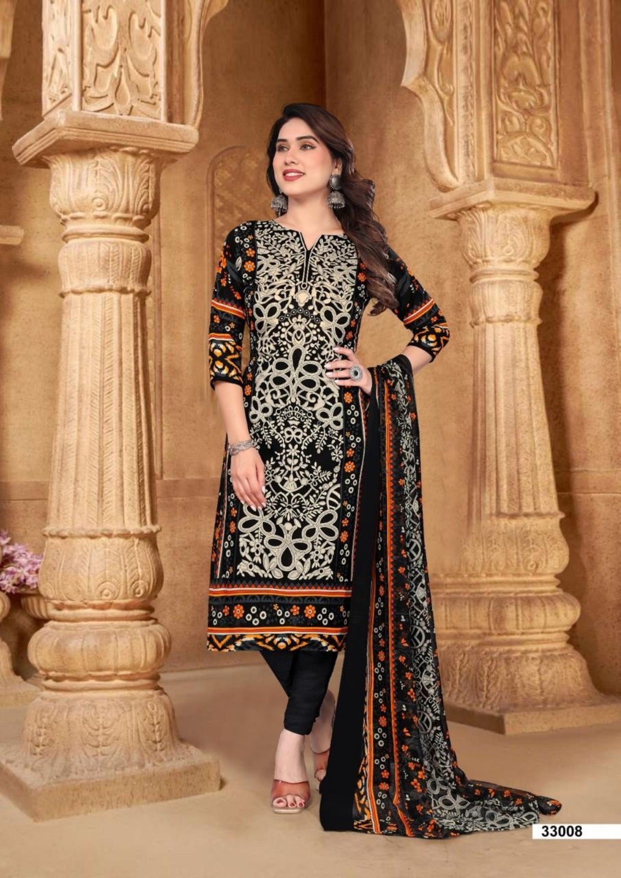 Unstitched Leon Crepe Dress Material with Chiffon Dupatta