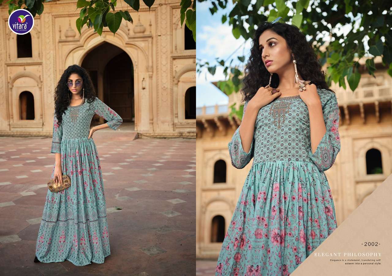 Flowing Elegance: Luxe Long Gown Designed to Captivate