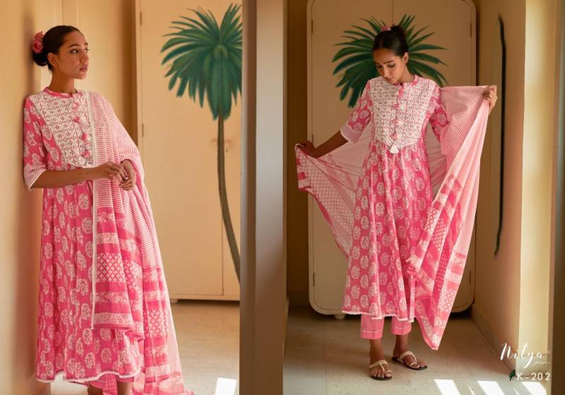 Chic Embroidered Cotton Festive Suit Set